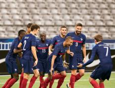 关于持续失利首场状态出色，德国队观众沸腾！，Ning重返赛场上演精彩一战的信息